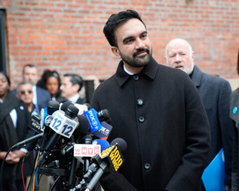 Trump says he and Mamdani will meet Friday in Washington, setting up clash of political opposites