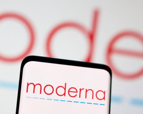 Moderna takes $1.5 billion loan, expects 10% revenue growth next year