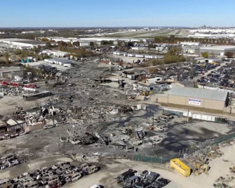 Evidence of fatigue cracks a 'major clue' in fatal UPS cargo jet crash, experts say