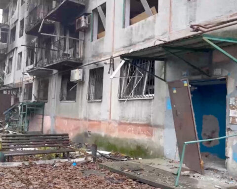 Russian video shows soldiers walking freely through ruins of Ukraine's Pokrovsk