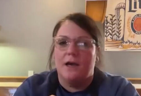 Iowa restaurant drops salads amid national lettuce price spike