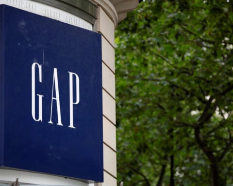 Gap beats quarterly sales, profit estimates on marketing-driven demand