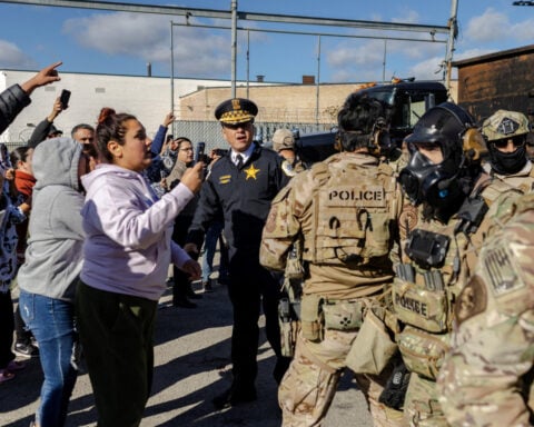 US prosecutors ask court to drop indictment of woman shot during deportation blitz in Chicago