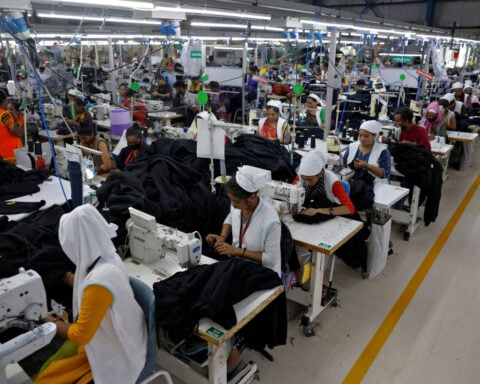 India's November business growth slows to 6-month low on weak manufacturing, PMI shows