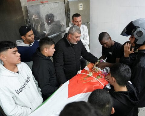 Israeli forces kill two Palestinian teens in escalating West Bank violence