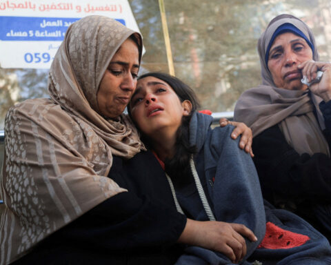 Gaza women, children injured by Israeli military during shaky ceasefire, MSF says