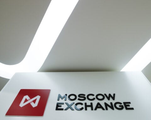 How US sanctions on Russian oil majors will impact the rouble and economy