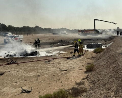 Indian Tejas fighter jet crashes in a ball of fire at Dubai Airshow, killing pilot