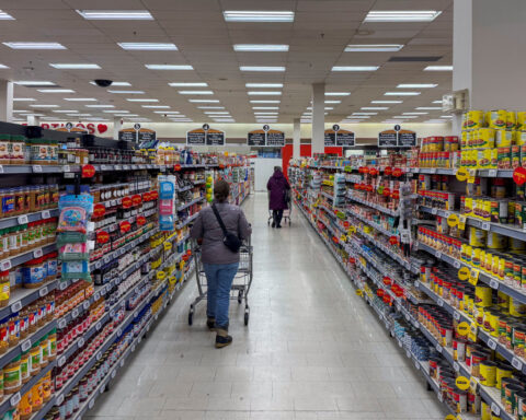 Canada September retail sales down 0.7%; seen unchanged in October