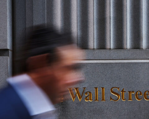 US equity funds attract fifth straight weekly inflow amid robust earnings results