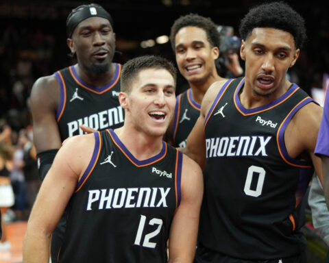 Gone in 49.3 seconds: Suns erase 8-point deficit with stunning last-minute comeback