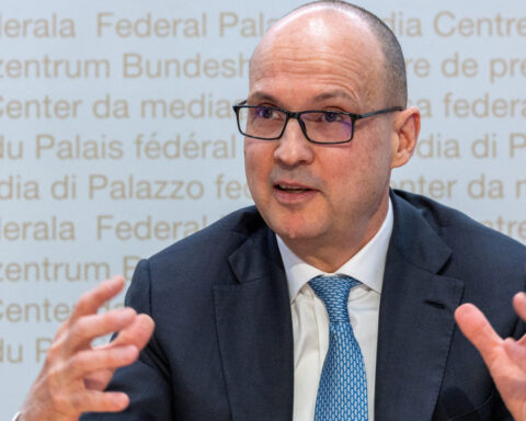 Swiss regulator warns mortgage risks are rising as banks stretch lending rules