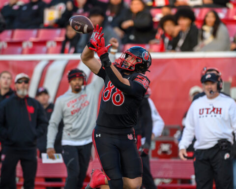 Devon Dampier leads No. 13 Utah's rally for wild 51-47 win over Kansas State