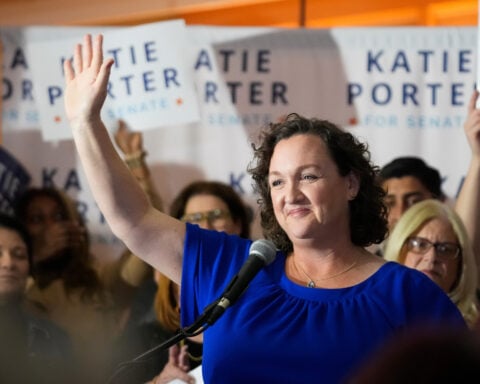 A sheriff, a billionaire, a tinge of scandal. California governor's race packs drama, uncertainty