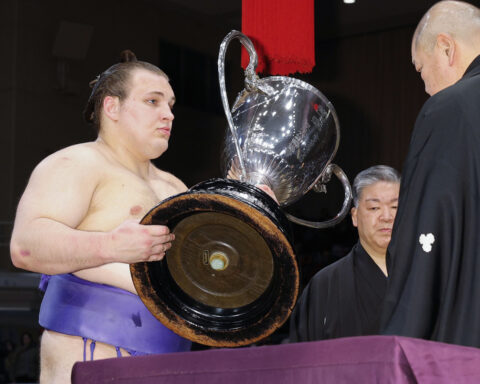 Ukraine-born sumo wrestler Aonishiki is the first from his country to win a top championship
