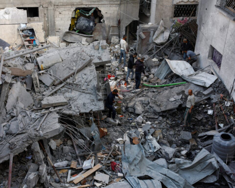 Hamas delegation meets Egypt spy chief, says Israeli 'breaches' threaten ceasefire