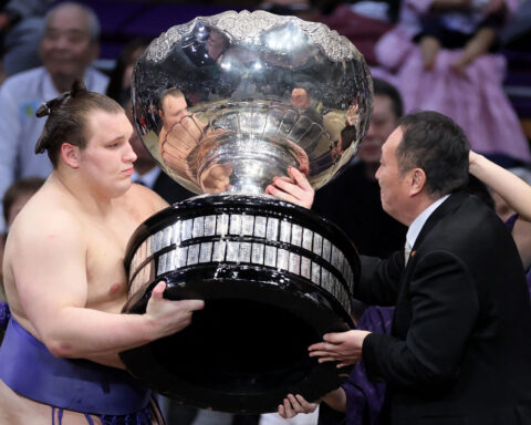 Ukrainian refugee who fled war wins top sumo wrestling competition in Japan