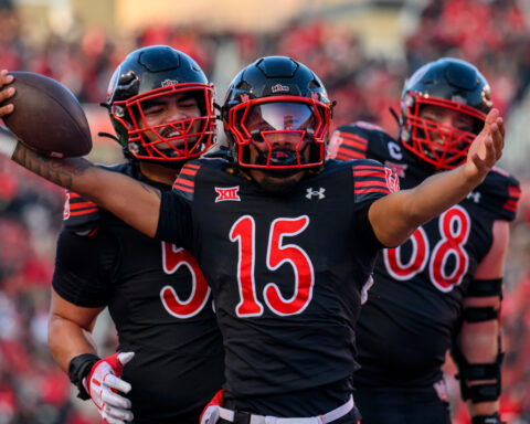 AP Top 25 Extra Points: BYU and Utah fans happy for each other's success? Seriously? Never happening