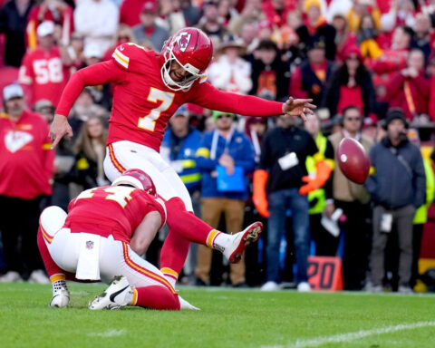 Shedeur Sanders wins 1st Browns start, Dallas stuns Philly with big comeback and Chiefs stay alive: NFL Week 12 Sunday wrap
