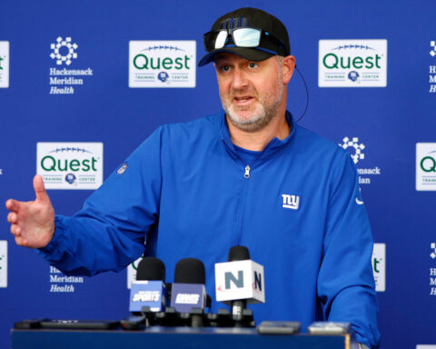 New York Giants fire defensive coordinator Shane Bowen after blowing another late lead