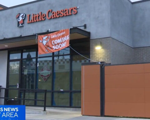 City mistakenly greenlights chain pizza despite downtown ban