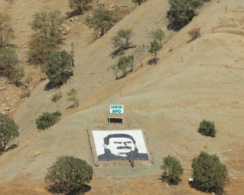 Turkish parliamentary delegation meets jailed PKK leader Ocalan