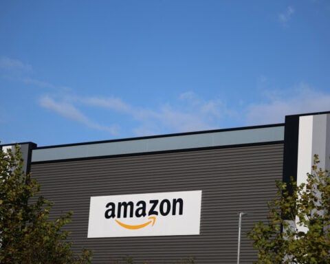 Amazon pushes in-house AI coding tool Kiro over competitors', memo shows