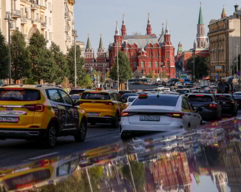 Russia's car market faces bleak 2026 as scrappage fees drive prices up