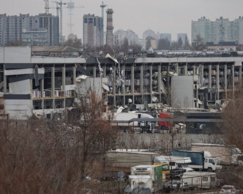 Russian barrage on Kyiv kills seven, disrupts energy supplies