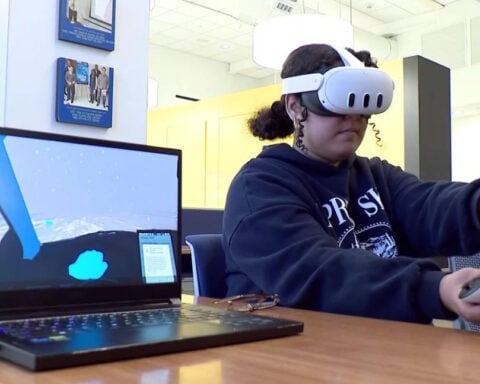 New VR simulator teaches drivers to navigate snow squalls, dangerous winter weather to drive in