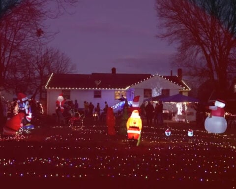 Community illuminates terminally ill man's birthday with Christmas magic: 'Overwhelmed with love'