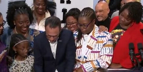 Gov. Shapiro signs CROWN Act into law in Pennsylvania