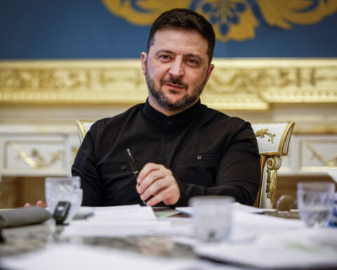 Zelenskiy says Kyiv ready to move forward with peace plan