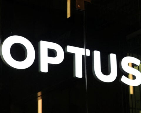 Australia's Optus suffers call outage, vandalism blamed