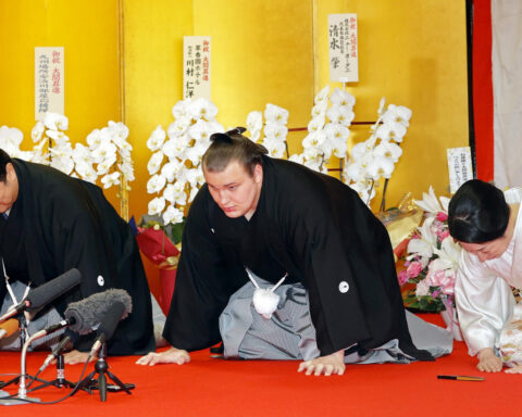 Ukrainian sumo wrestler Aonishiki nears the pinnacle of Japan's national sport