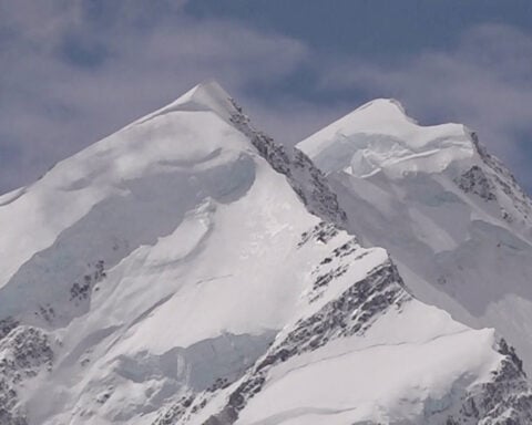 American climber among two dead after fall from New Zealand's highest mountain