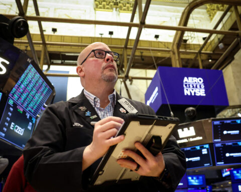 Giving thanks for bad economic news