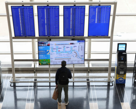 Flights to Washington's Ronald Reagan airport briefly paused following DC shooting, authorities say