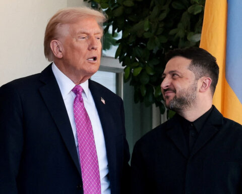 Trump's Ukraine plan triggers outrage from Republican lawmakers