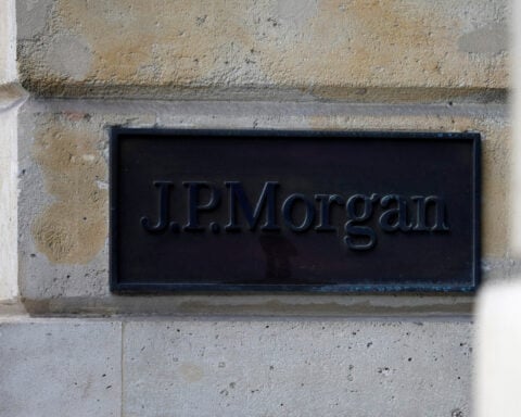 JP Morgan shifts outlook on Fed rate cut to December