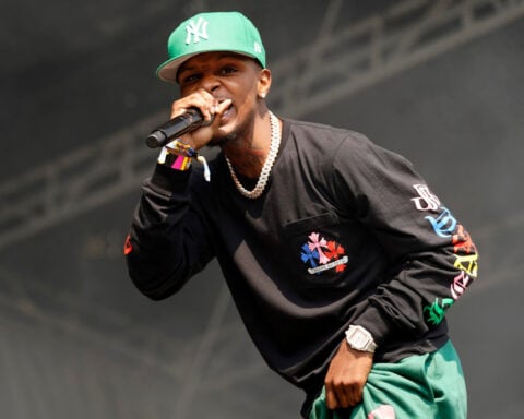 Multi-platinum rapper Toosii has committed to playing football at Syracuse