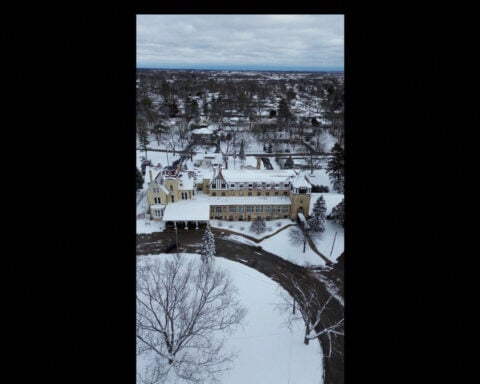 Heavy snow expected in parts of US Midwest, Northeast