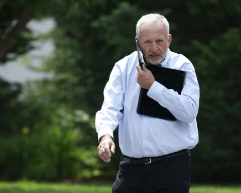 Larry Summers’ sexism is jeopardizing his power and privilege, but the entire economics profession hinders progress for women