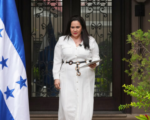 Former Honduras President Juan Orlando Hernández freed after Trump pardon