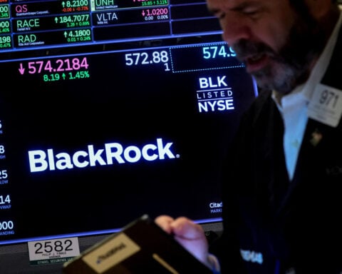 BlackRock turns bearish on long-term Treasuries as AI funding wave looms