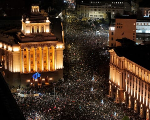 Bulgaria's government withdraws 2026 draft budget after protests