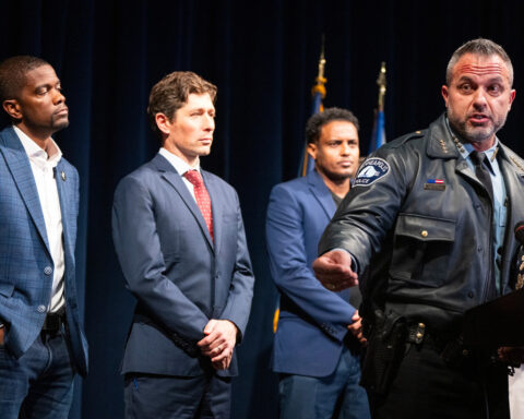 Federal authorities plan operation in Minnesota focusing on Somali immigrants, AP source says