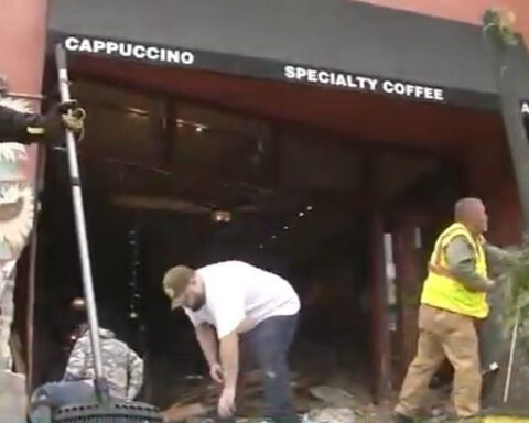 Shocking video shows 90-year-old man speeding, crashing into coffee shop on Thanksgiving