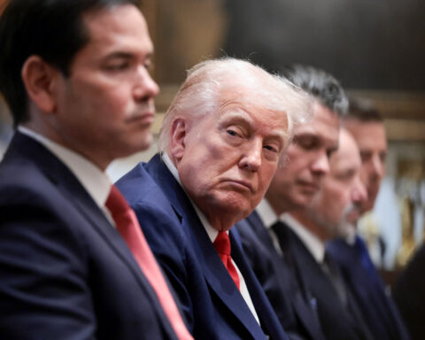 Trump met with advisers on Venezuela as US ramps up pressure