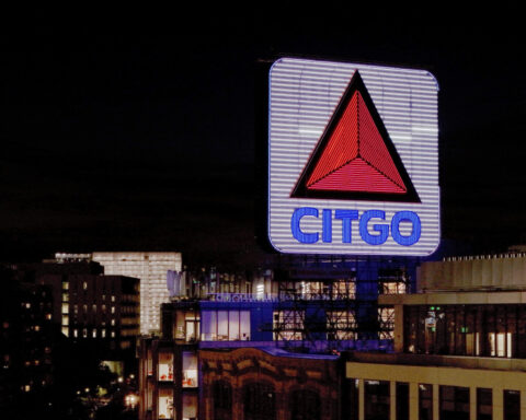 Amber Energy plans to hold on to Citgo refineries after takeover
